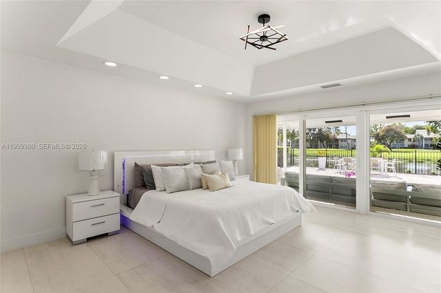 7709 NW 87th Ave, Tamarac, FL 33321