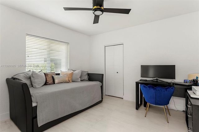 7709 NW 87th Ave, Tamarac, FL 33321