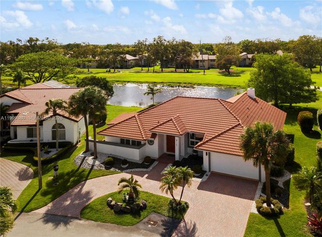 7709 NW 87th Ave, Tamarac, FL 33321