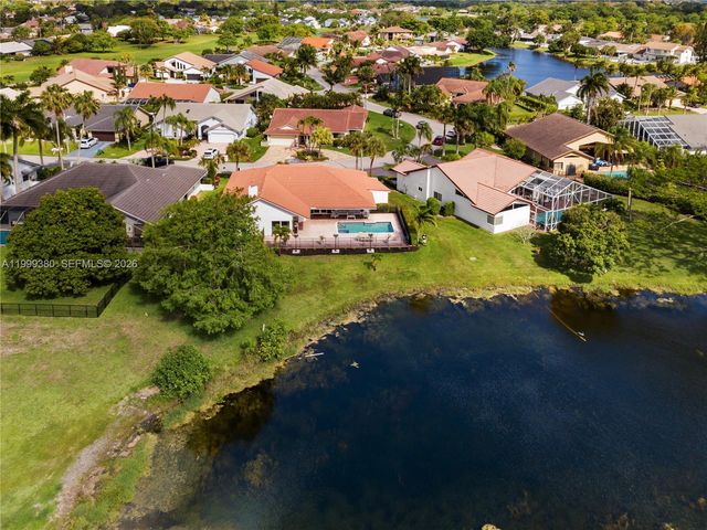 7709 NW 87th Ave, Tamarac, FL 33321