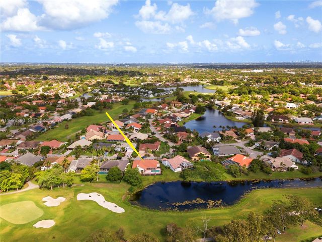 7709 NW 87th Ave, Tamarac, FL 33321