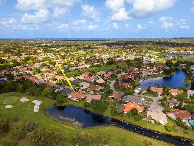 7709 NW 87th Ave, Tamarac, FL 33321