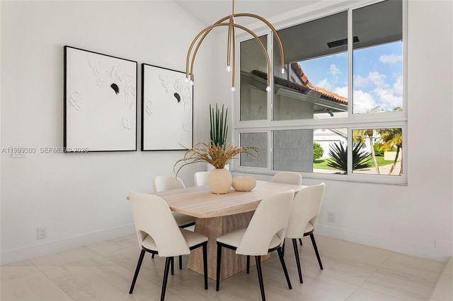 7709 NW 87th Ave, Tamarac, FL 33321