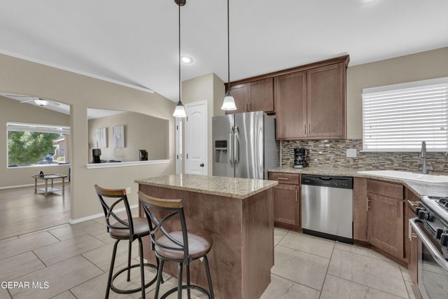14825 Boer Trail Avenue, El Paso, TX 79938