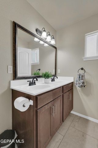 14825 Boer Trail Avenue, El Paso, TX 79938