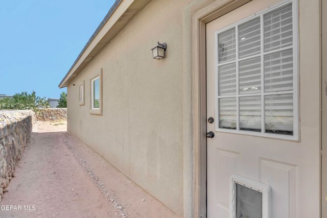 14825 Boer Trail Avenue, El Paso, TX 79938