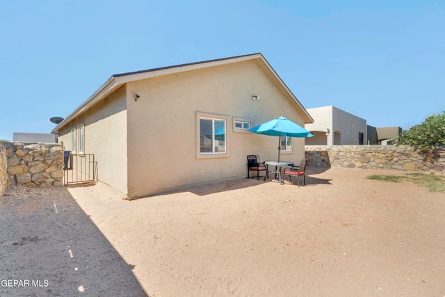 14825 Boer Trail Avenue, El Paso, TX 79938