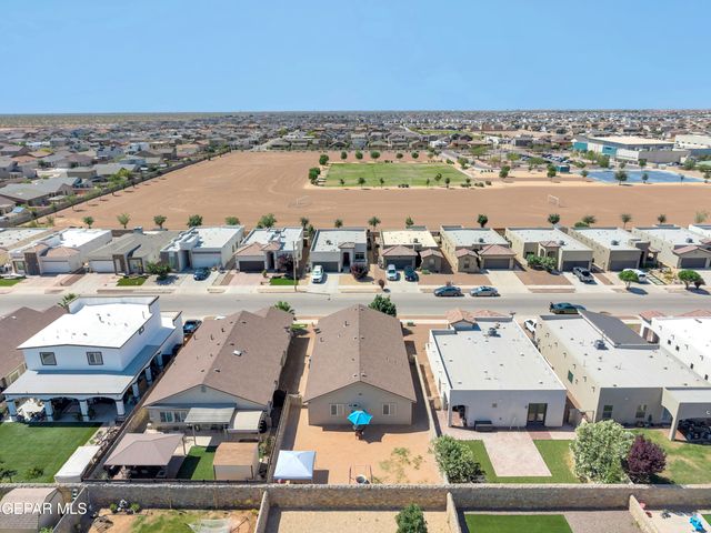 14825 Boer Trail Avenue, El Paso, TX 79938