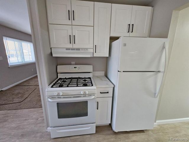 6169 Sylvia Street, Taylor, MI 48180