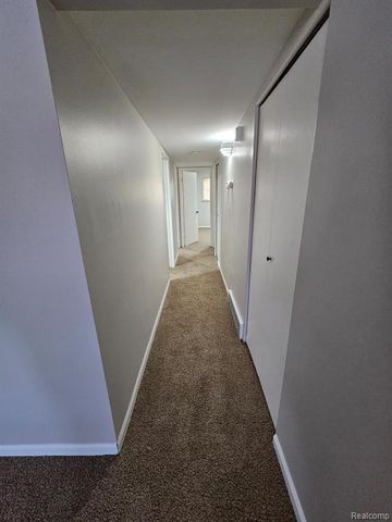 6169 Sylvia Street, Taylor, MI 48180