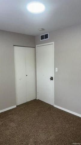 6169 Sylvia Street, Taylor, MI 48180