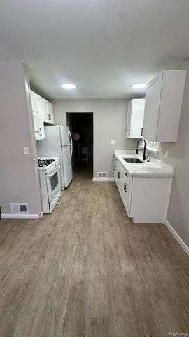 6169 Sylvia Street, Taylor, MI 48180