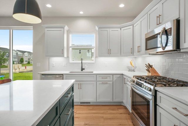 8016 Laufenberg Boulevard, Cross Plains, WI 53528