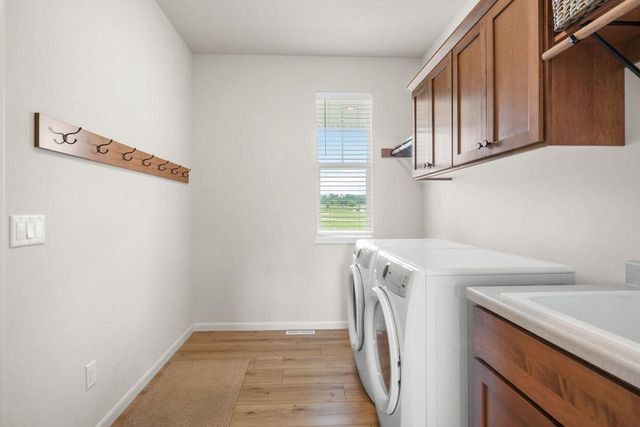 8016 Laufenberg Boulevard, Cross Plains, WI 53528