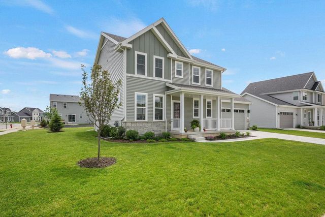 8016 Laufenberg Boulevard, Cross Plains, WI 53528