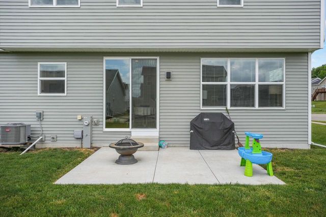 8016 Laufenberg Boulevard, Cross Plains, WI 53528