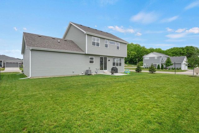 8016 Laufenberg Boulevard, Cross Plains, WI 53528