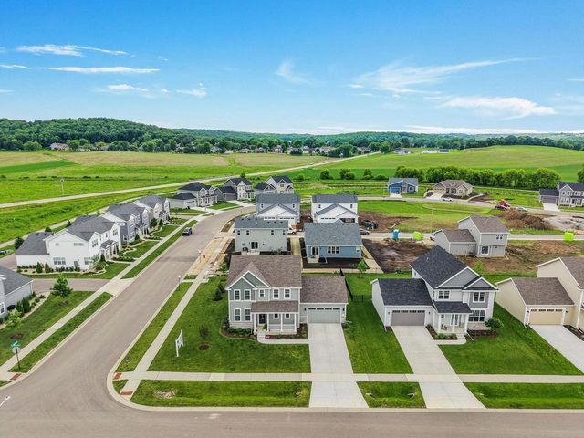8016 Laufenberg Boulevard, Cross Plains, WI 53528