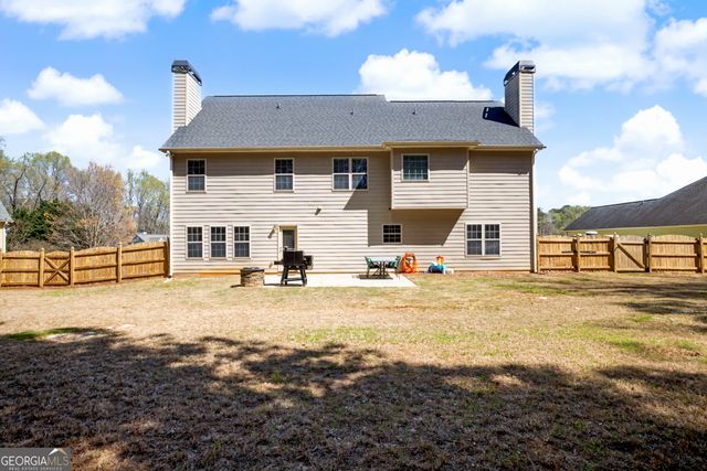 414 Long Shore Way, Newnan, GA 30265