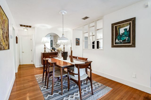 15 Harding St, New Bedford, MA 02740