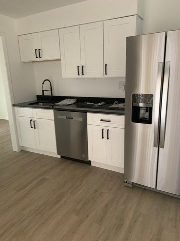 1031 E 146th Street, Dolton, IL 60419