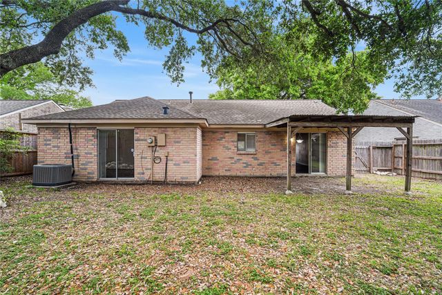 12007 Yearling Dr Drive, Houston, TX 77065
