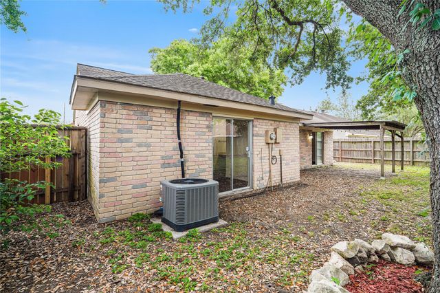 12007 Yearling Dr Drive, Houston, TX 77065