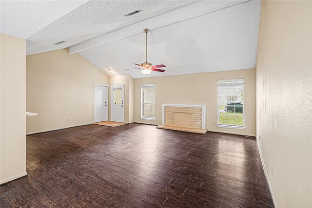 12007 Yearling Dr Drive, Houston, TX 77065