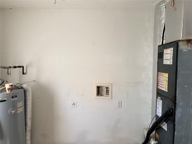 8907 WAYWARD CIRCLE, Hudson, FL 34667