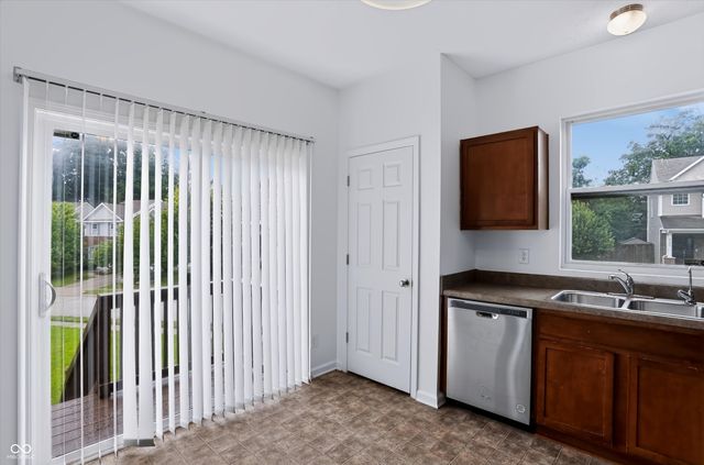 4818 Ladywood Bluff, Indianapolis, IN 46226