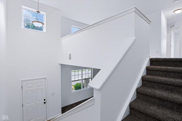 4818 Ladywood Bluff, Indianapolis, IN 46226