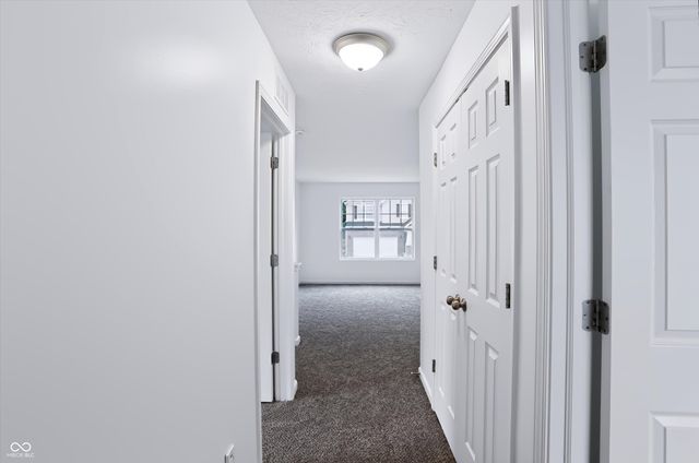 4818 Ladywood Bluff, Indianapolis, IN 46226