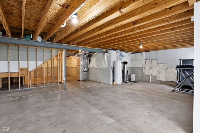 4818 Ladywood Bluff, Indianapolis, IN 46226