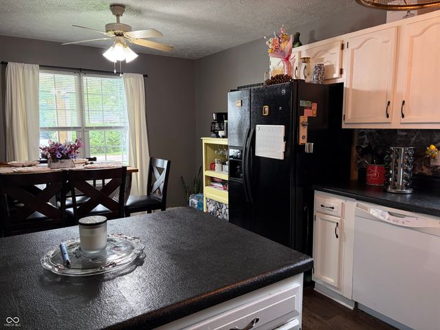 929 S Grant Street, Martinsville, IN 46151
