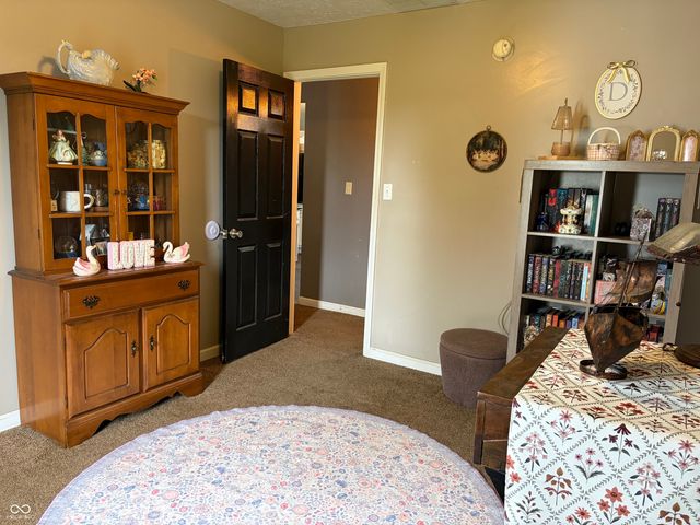 929 S Grant Street, Martinsville, IN 46151