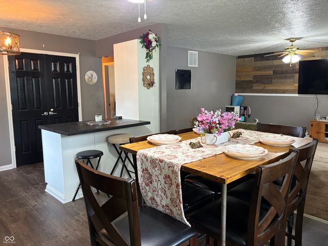 929 S Grant Street, Martinsville, IN 46151