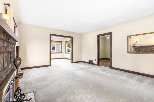 1533 W Highland Boulevard, Battle Creek, MI 49015