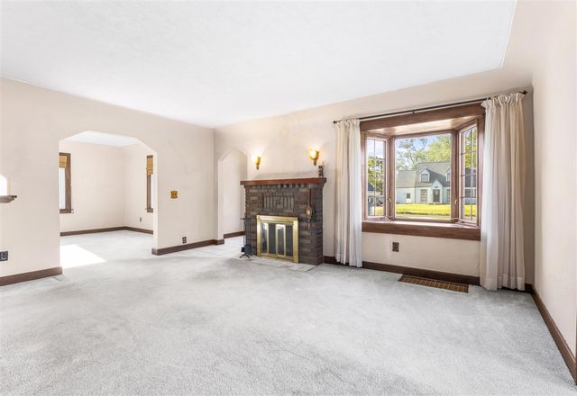 1533 W Highland Boulevard, Battle Creek, MI 49015