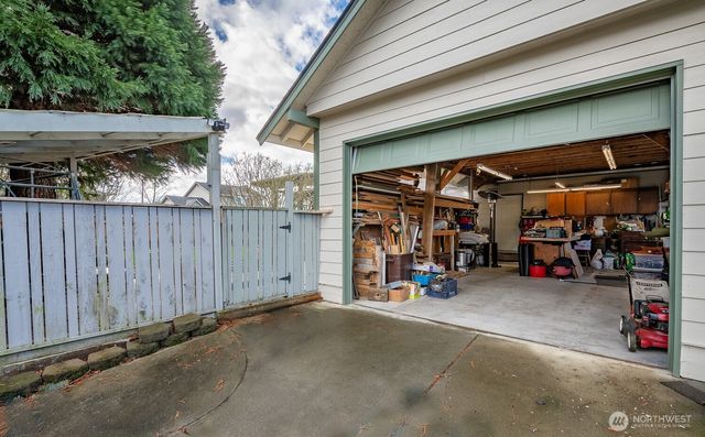 7454 Sole Drive, Blaine, WA 98230