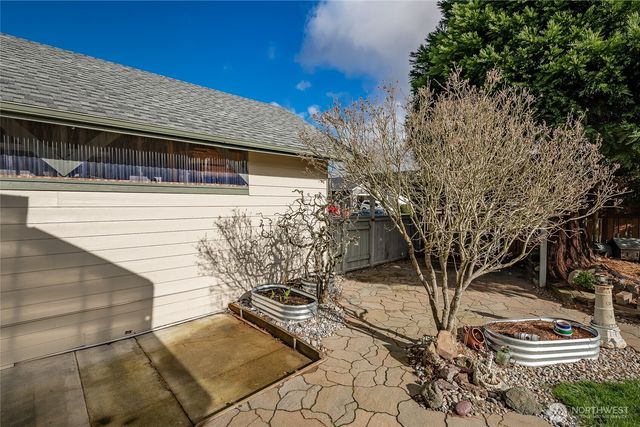 7454 Sole Drive, Blaine, WA 98230