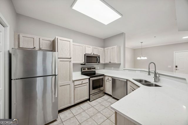 1704 Frederica Road 428, St. Simons, GA 31522