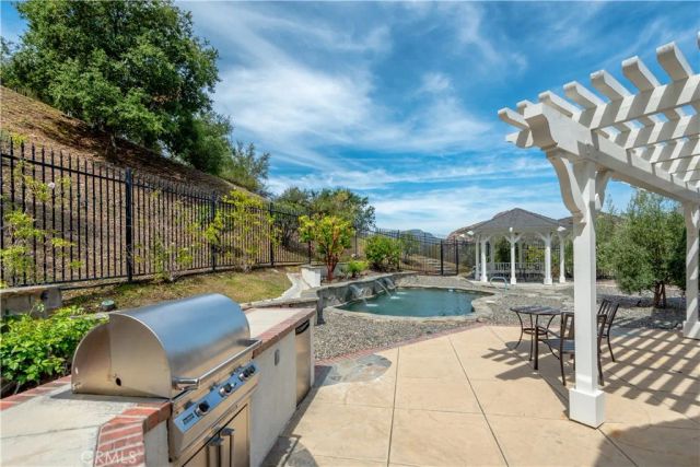 1686 SYCAMORE CANYON, Westlake Village, CA 91361
