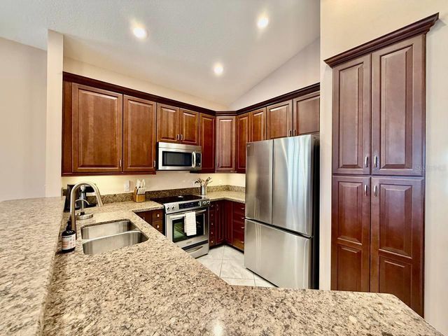 1605 SAND KEY ESTATES COURT, Clearwater, FL 33767