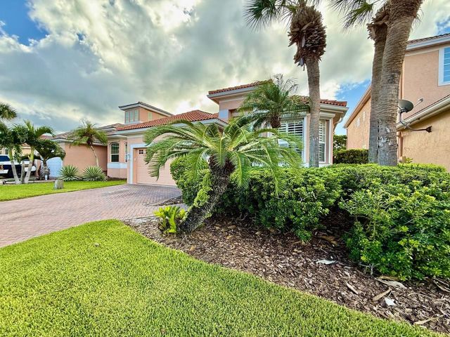 1605 SAND KEY ESTATES COURT, Clearwater, FL 33767