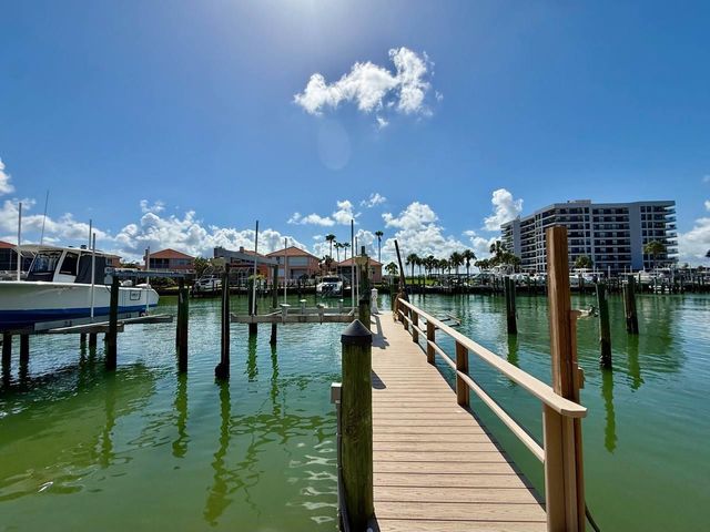 1605 SAND KEY ESTATES COURT, Clearwater, FL 33767