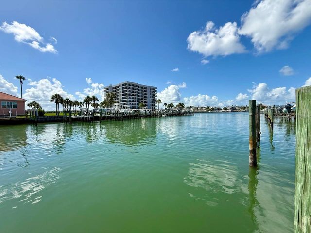 1605 SAND KEY ESTATES COURT, Clearwater, FL 33767