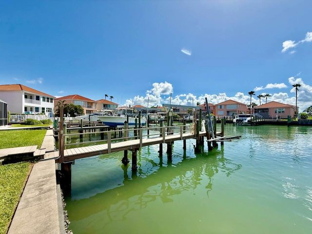 1605 SAND KEY ESTATES COURT, Clearwater, FL 33767