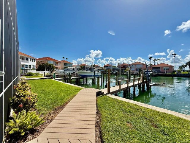1605 SAND KEY ESTATES COURT, Clearwater, FL 33767