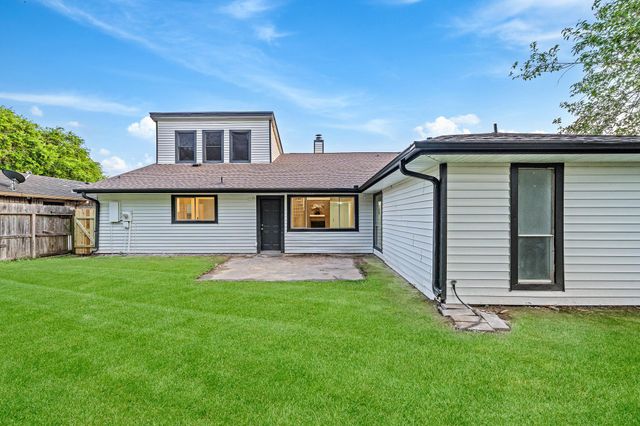 13118 Birch Grove Drive, Houston, TX 77099