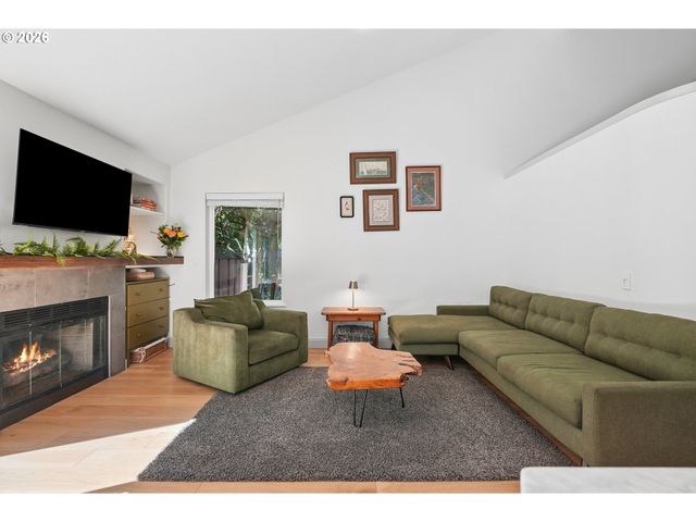 23689 Sw VOSS Pl, Sherwood, OR 97140